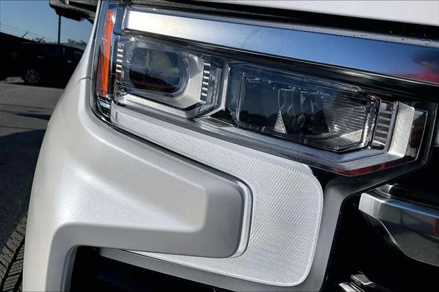 2023 Chevrolet Silverado 1500 4WD Crew Cab Short Bed High Country