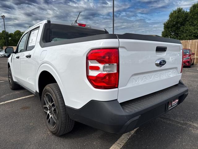 2022 Ford Maverick XL