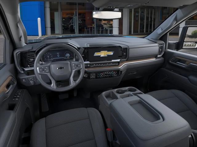 2026 Chevrolet Silverado 2500HD Crew Cab, Standard Bed, LT, 4WD