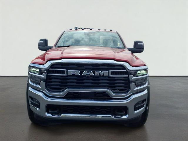 2026 RAM Ram 5500 Chassis Cab RAM 5500 TRADESMAN CHASSIS REGULAR CAB 4X4 120 CA
