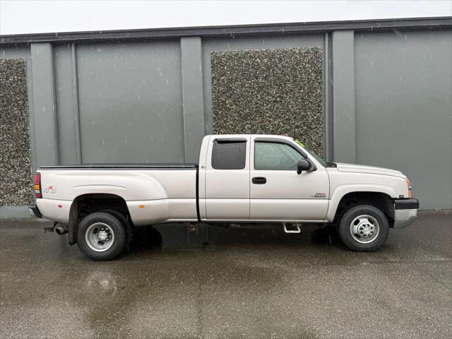 2005 Chevrolet Silverado 3500 LS