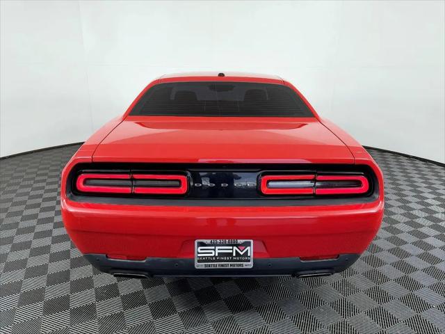 2015 Dodge Challenger SXT
