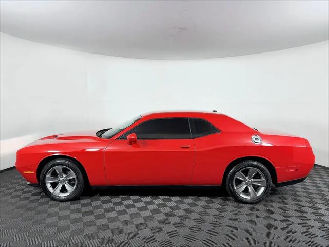 2015 Dodge Challenger SXT