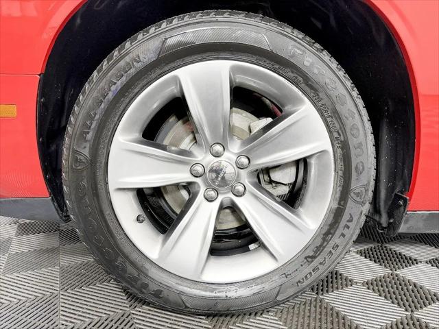2015 Dodge Challenger SXT