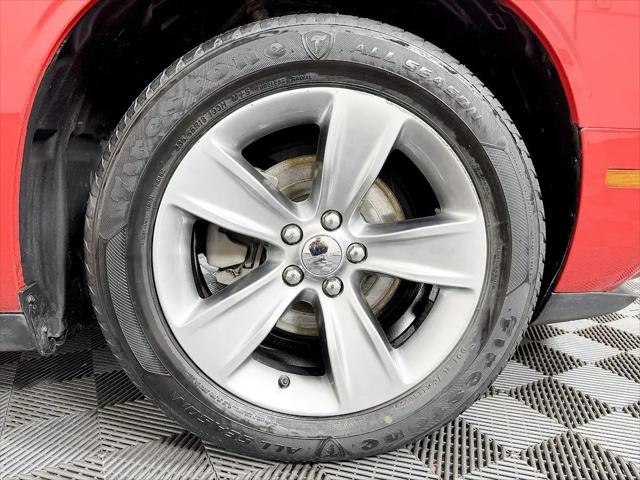 2015 Dodge Challenger SXT