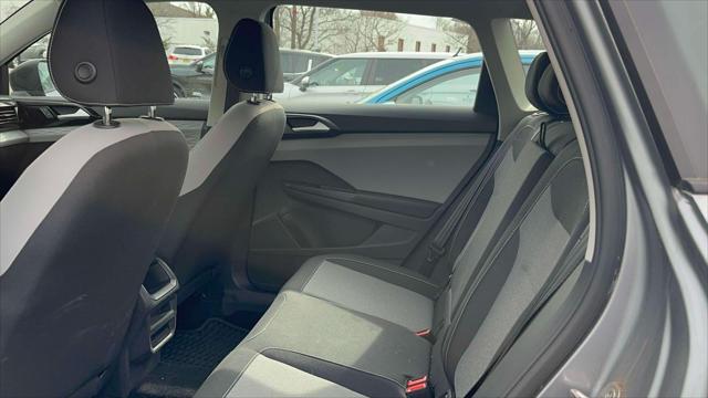 2022 Volkswagen Taos 1.5T S