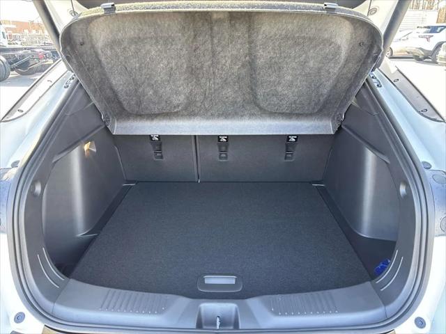 2026 Buick NV Sport Touring FWD