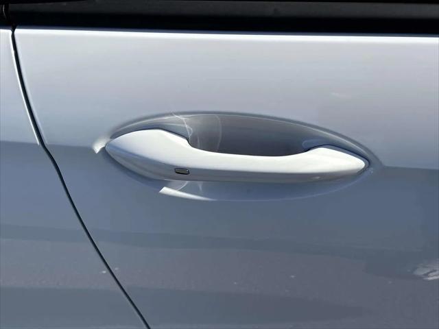 2026 Buick NV Sport Touring FWD