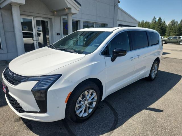 2027 Chrysler Pacifica PACIFICA SELECT AWD