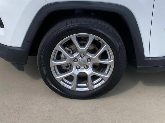 2022 Jeep Compass Latitude Lux 4x4
