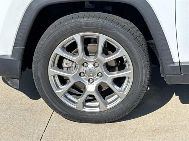 2022 Jeep Compass Latitude Lux 4x4