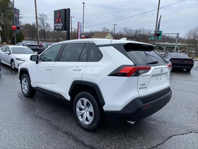 2024 Toyota RAV4 LE
