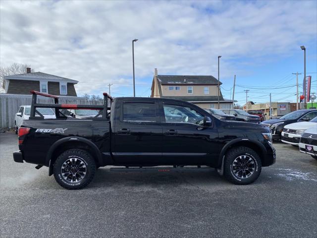 2021 Nissan Titan Crew Cab PRO-4X 4x4