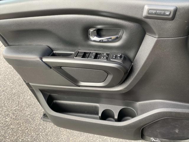 2021 Nissan Titan Crew Cab PRO-4X 4x4
