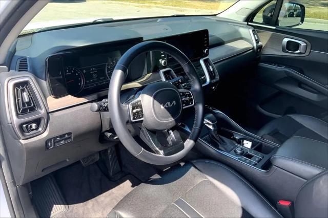2023 Kia Sorento EX