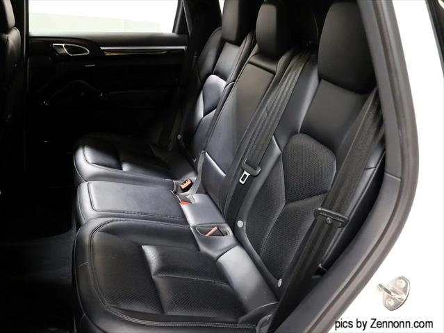 2018 Porsche Cayenne Cayenne