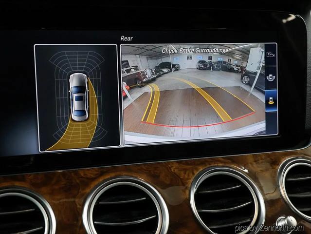 2017 Mercedes-Benz E-CLASS E 300 E 300
