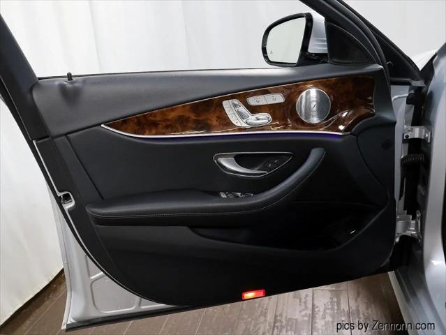 2017 Mercedes-Benz E-CLASS E 300 E 300