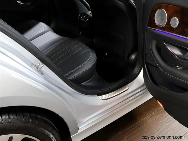 2017 Mercedes-Benz E-CLASS E 300 E 300