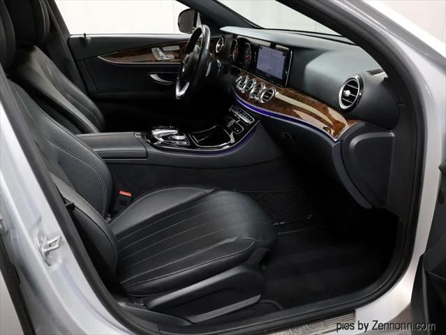 2017 Mercedes-Benz E-CLASS E 300 E 300