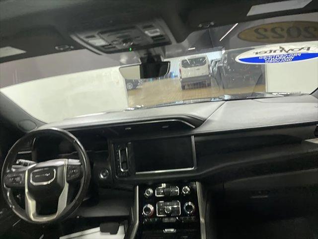 2022 GMC Yukon 4WD Denali