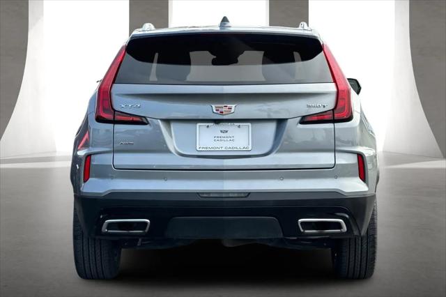 2025 Cadillac XT4 AWD Premium Luxury