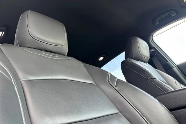 2025 Cadillac XT4 AWD Premium Luxury