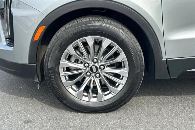 2025 Cadillac XT4 AWD Premium Luxury