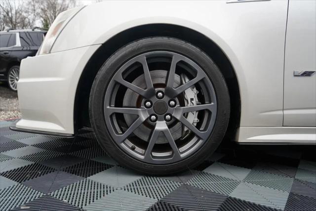 2012 Cadillac CTS-V Standard