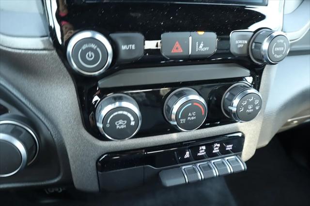 2026 Ram 1500 Tradesman Quad Cab 4x4 64 Box