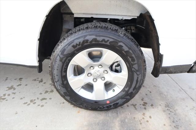 2026 Ram 1500 Tradesman Quad Cab 4x4 64 Box