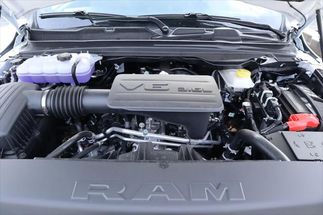 2026 Ram 1500 Tradesman Quad Cab 4x4 64 Box