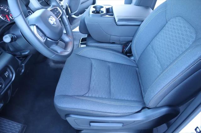 2026 Ram 1500 Tradesman Quad Cab 4x4 64 Box