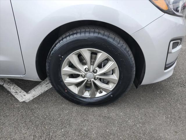 2021 Kia Sedona LX