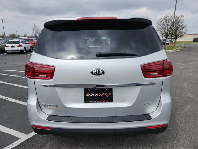 2021 Kia Sedona LX