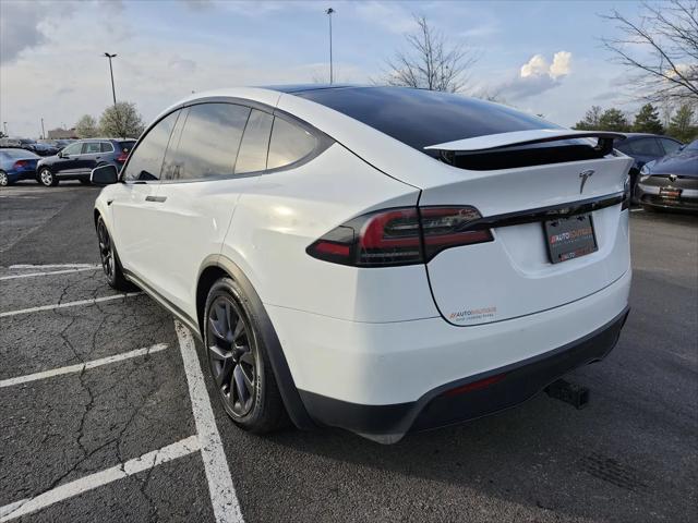 2023 Tesla Model X Standard Range