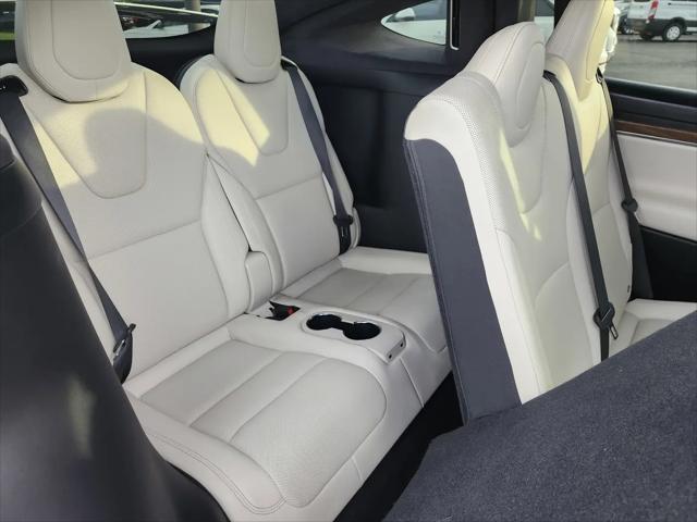 2023 Tesla Model X Standard Range