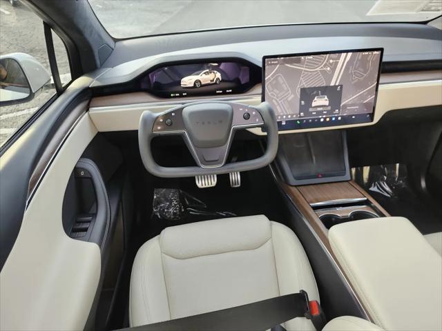 2023 Tesla Model X Standard Range