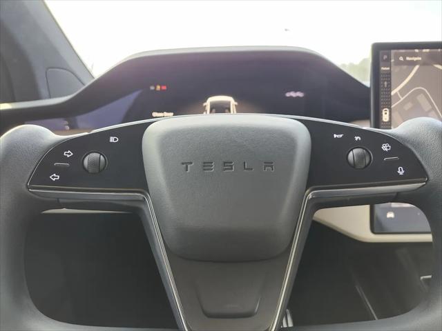 2023 Tesla Model X Standard Range