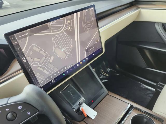 2023 Tesla Model X Standard Range