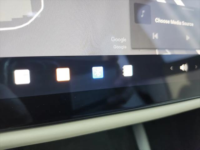 2023 Tesla Model X Standard Range
