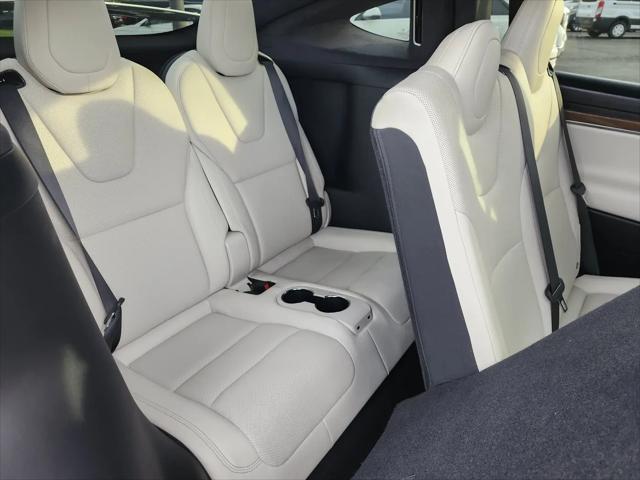 2023 Tesla Model X Standard Range