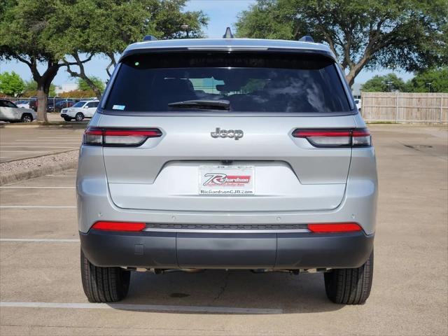 2026 Jeep Grand Cherokee L Altitude 4x2