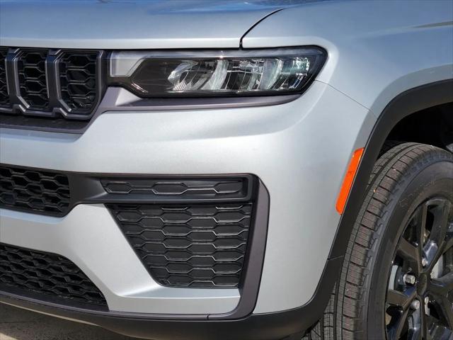 2026 Jeep Grand Cherokee L Altitude 4x2
