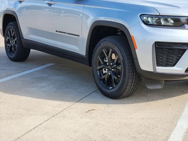 2026 Jeep Grand Cherokee L Altitude 4x2