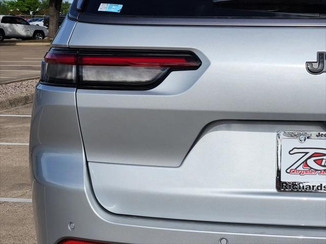 2026 Jeep Grand Cherokee L Altitude 4x2