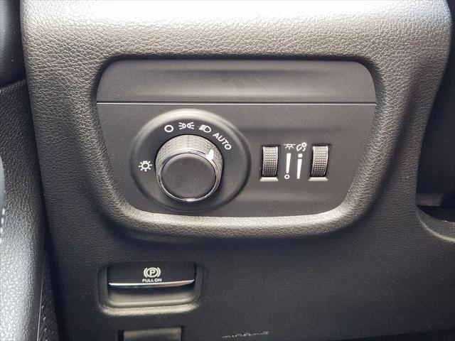2026 Jeep Grand Cherokee L Altitude 4x2