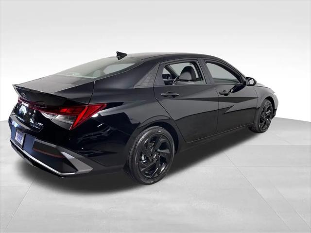 2026 Hyundai Elantra Hybrid SEL Sport