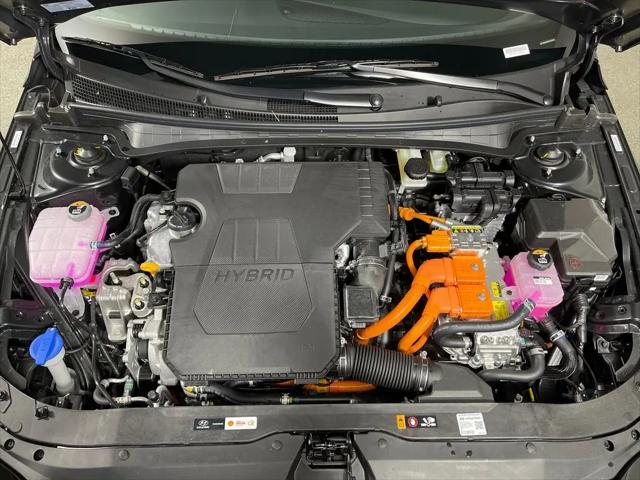 2026 Hyundai Elantra Hybrid SEL Sport