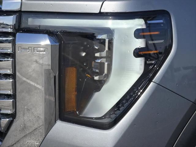 2026 GMC Sierra 2500HD Crew Cab, Standard Bed, Denali, 4WD